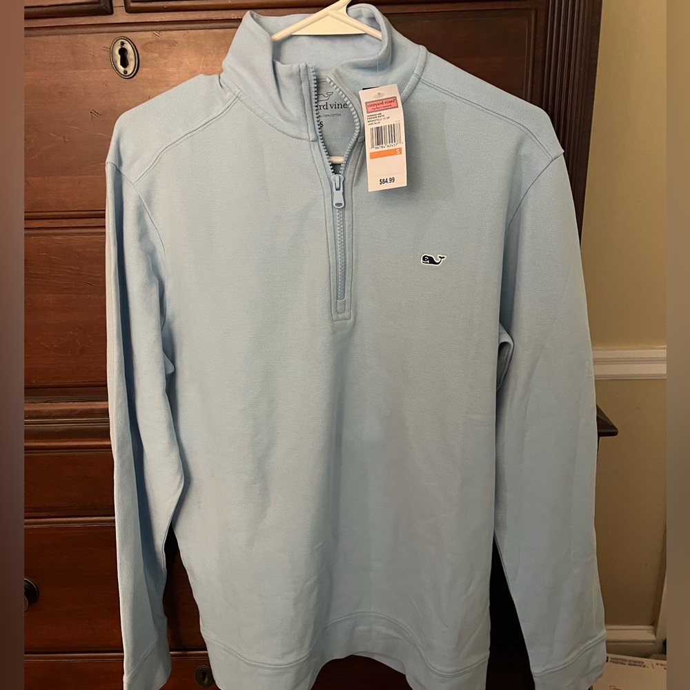 NWT Vineyard Vines pullover
